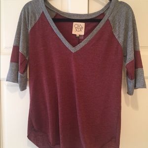 Chaser Blocked v-neck tee